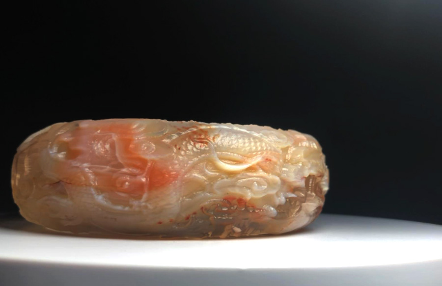 玉石手鐲機雕拉花